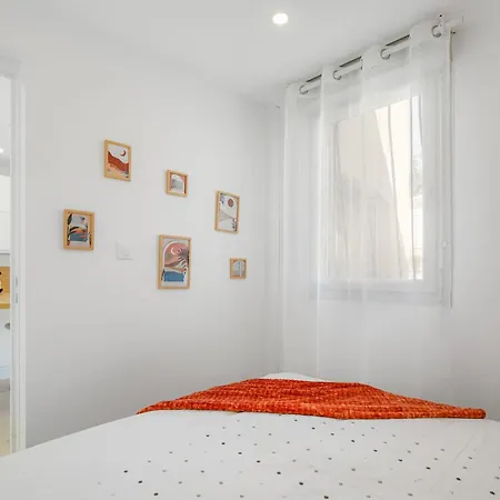 O Soleil Bright With Terrace And Private Parking Будинок відпочинку *