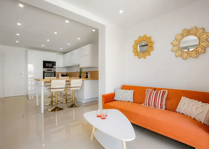 度假居 O Soleil Bright With Terrace And Private Parking