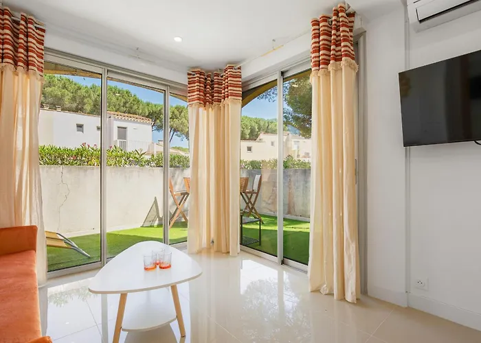 度假居 O Soleil Bright With Terrace And Private Parking *