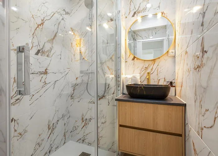 O Soleil Bright With Terrace And Private Parking * 阿格德