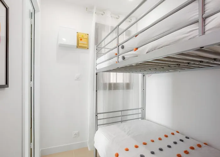 度假居 O Soleil Bright With Terrace And Private Parking *